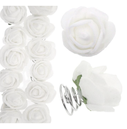 Hårdekortation vita rosor för en tidlös look Hårdekortation vita rosor för en tidlös look